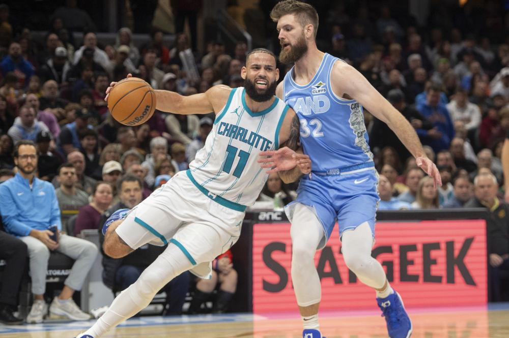 年轻而富有 年轻而富有